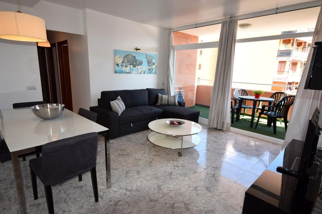 Апартаменты Playa Fenals Sol Y Mar Льорет-де-Мар Экстерьер фото